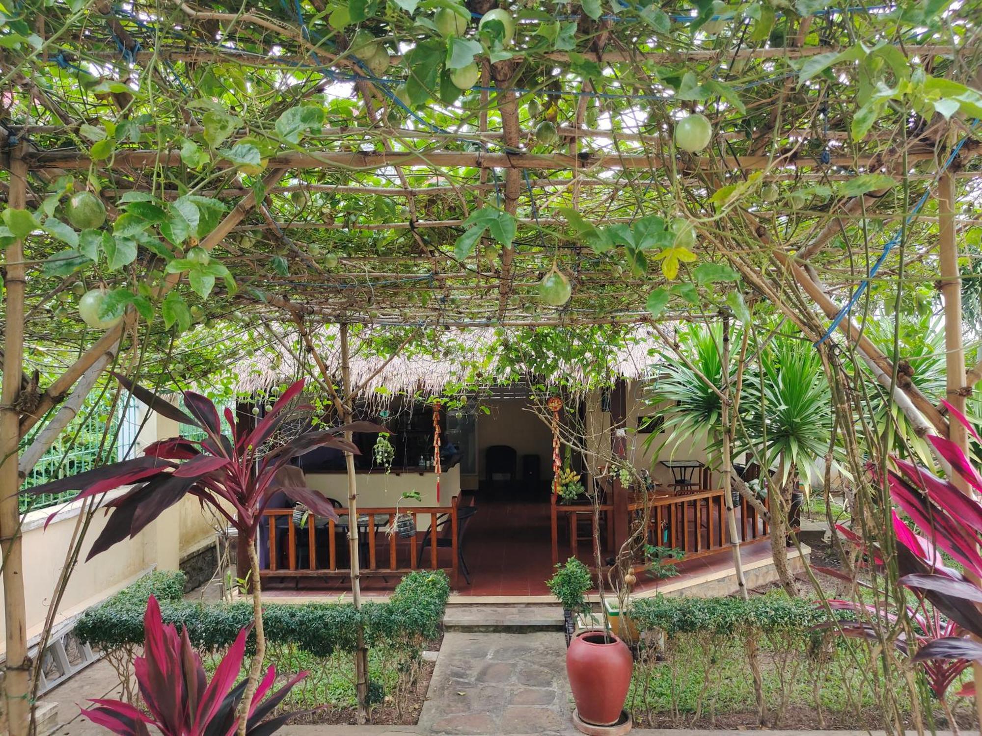 Riviera Hotel & Resort Kep Exterior photo