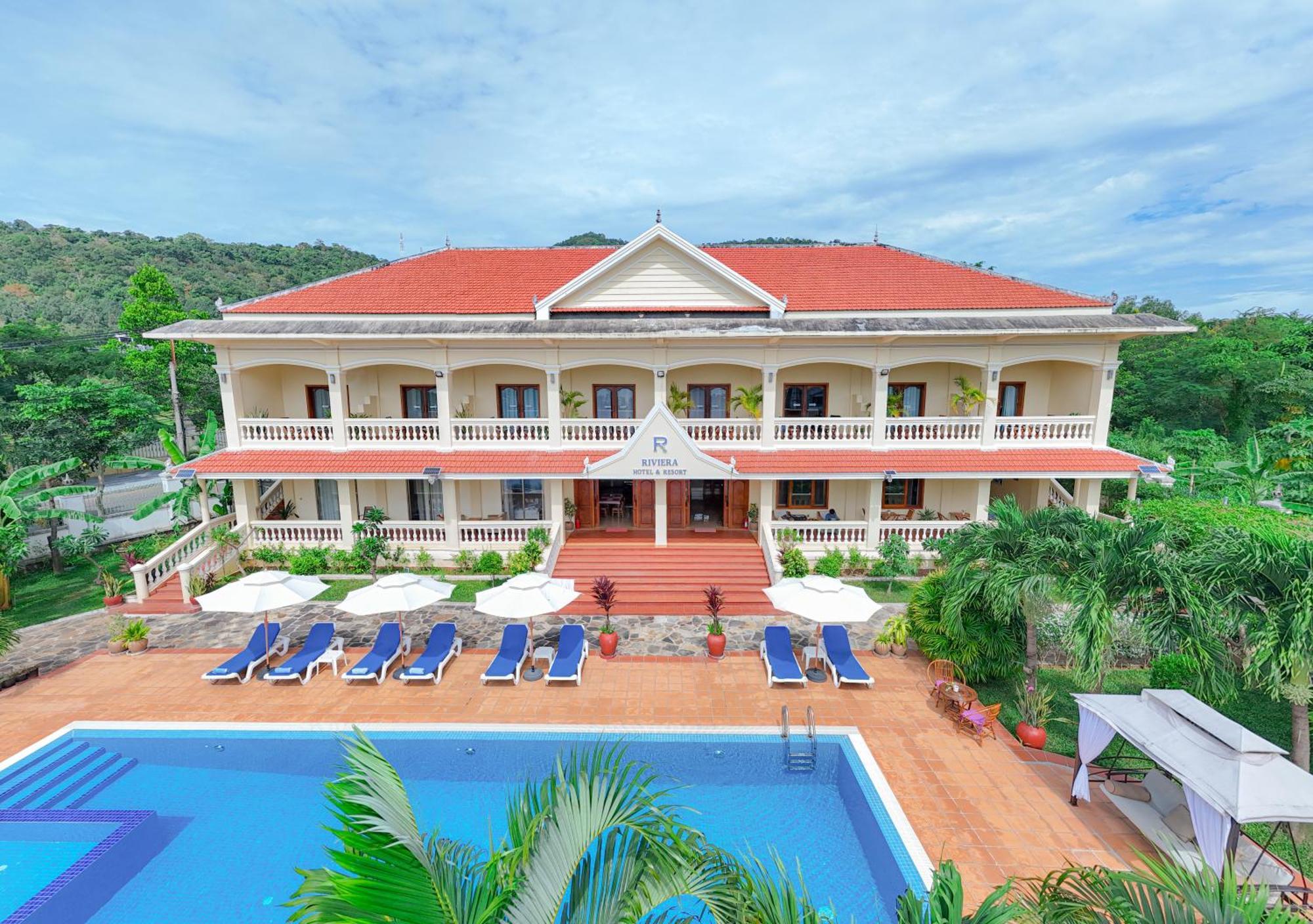 Riviera Hotel & Resort Kep Exterior photo